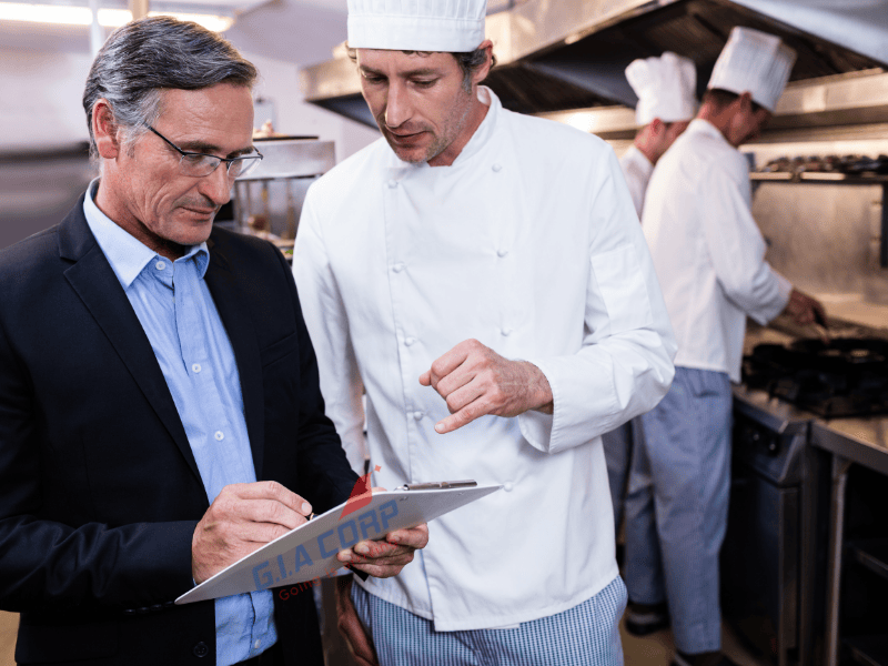 Giấy Phép Lao Động Cho Bếp Trưởng Nước Ngoài – Hồ Sơ & Quy Định