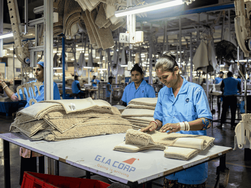 Giấy Phép Lao Động Việt Nam Cho Người Sri Lanka – Hồ Sơ & Quy Trình