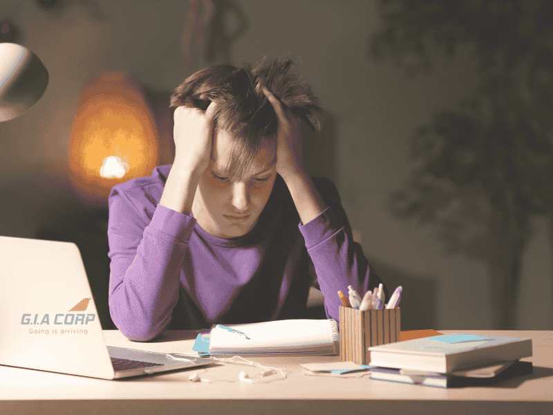 IELTS Hay PTE Dễ Đạt Điểm Định Cư Úc Hơn? So Sánh 2026