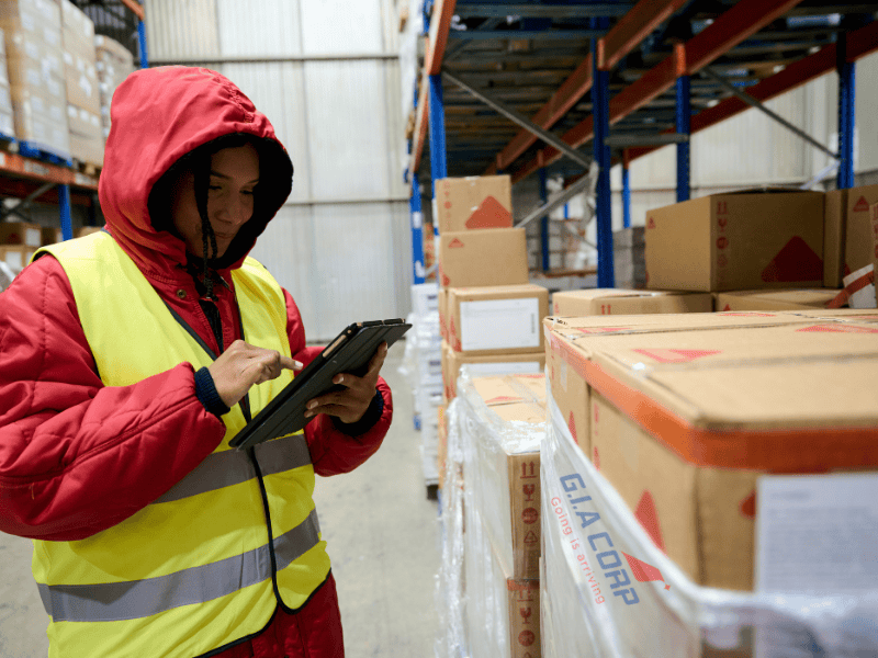 Giấy phép lao động cho Chuyên gia Supply Chain